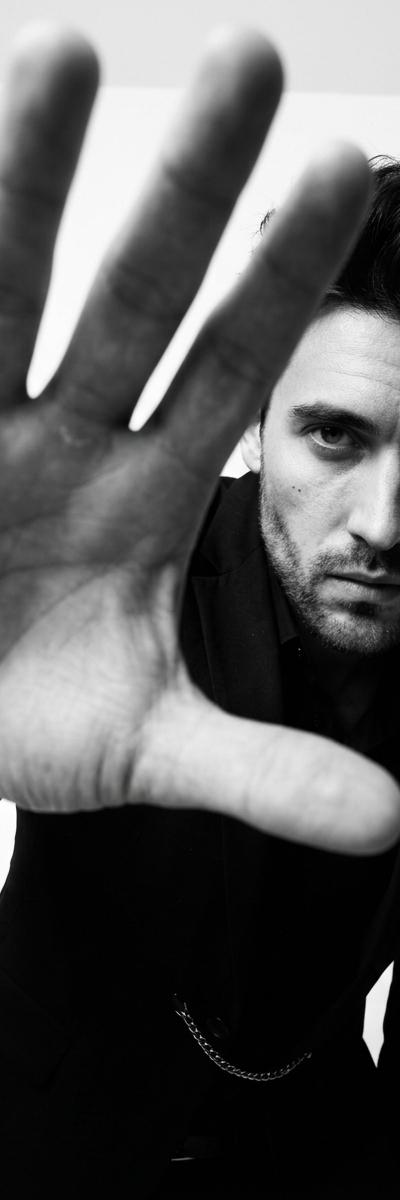 B&W Gesture — AI photo style